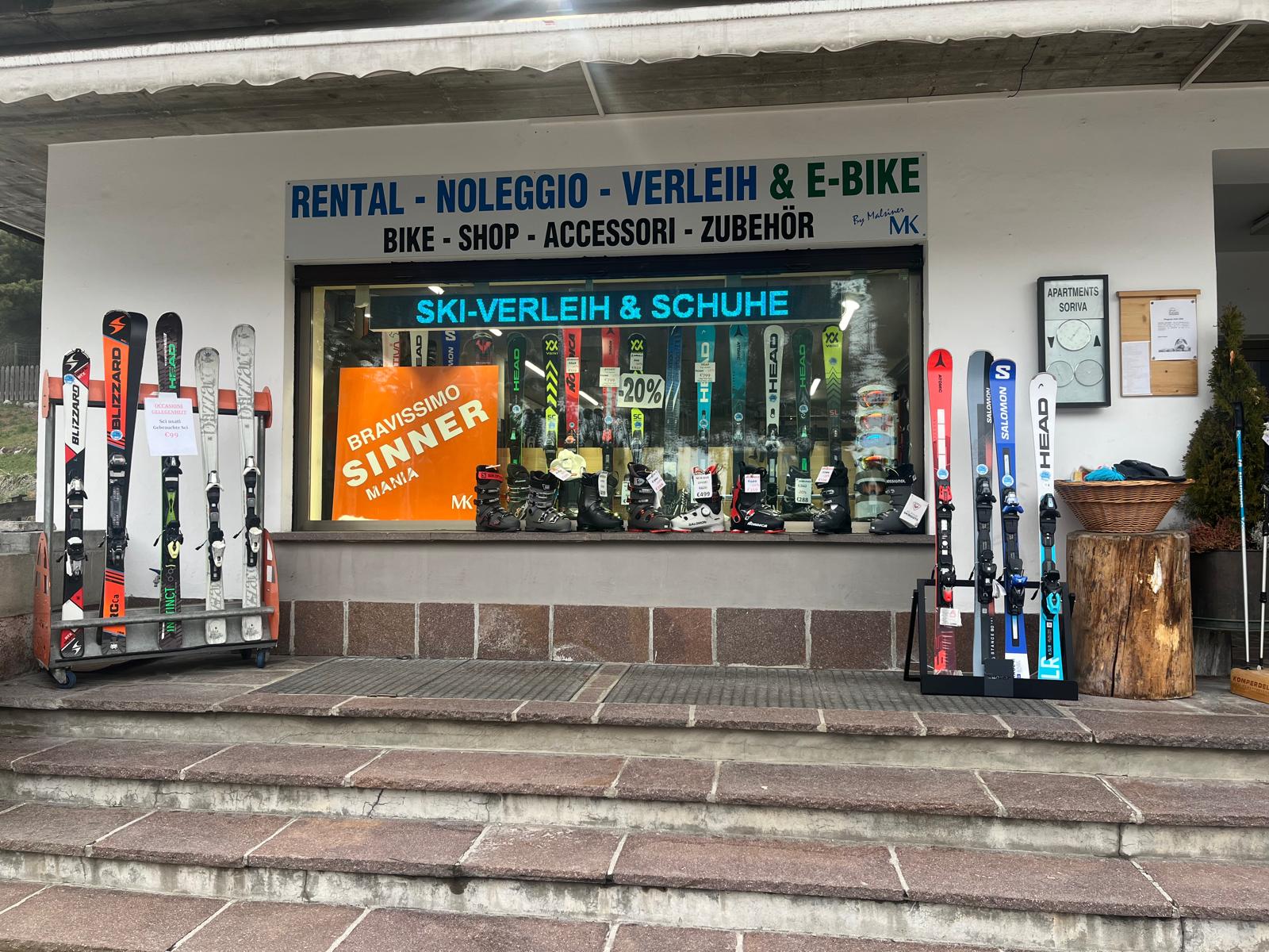 Noleggio sci Santa Cristina / St. Christina - Val Gardena / Grödnertal - MK Rent Soriva - Foto 0