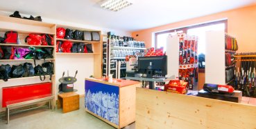 Ski rental Celso Sport (Bormio 2000) in Valdisotto