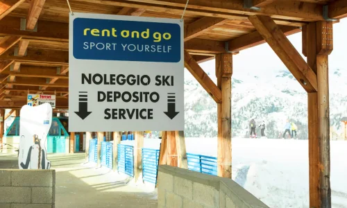 Noleggio, rental, Verleih Rent and Go Chiesa in Valmalenco @ Alpe Palù